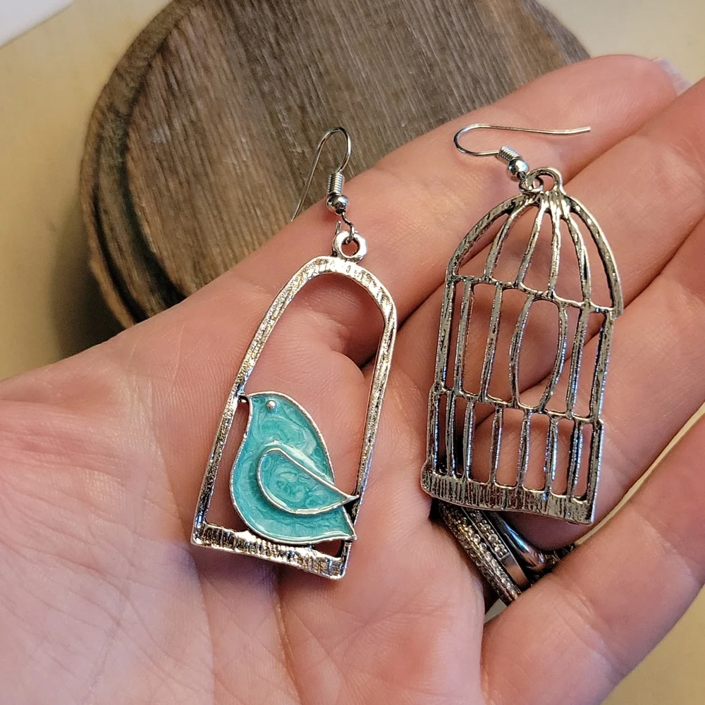 Oversized Bird and Birdcage Silver Drop Dangle Earrings - Picture 4 of 4